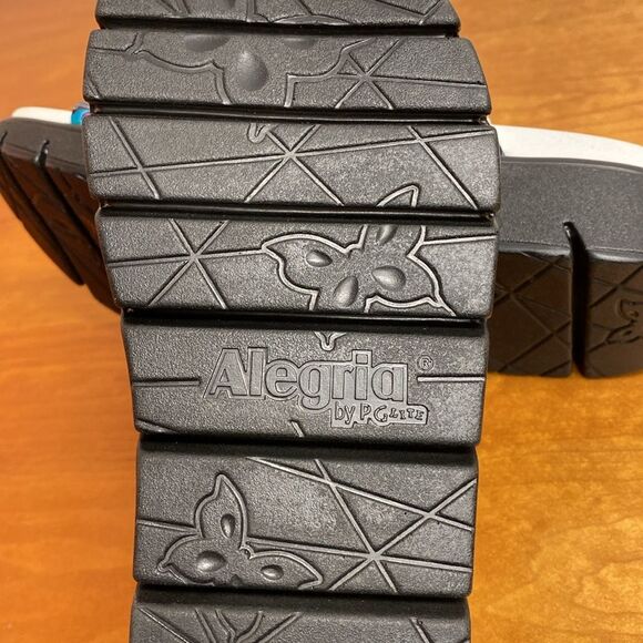 Alegria Vita Sugar Skulls Slide Sandals Size 36 | 6-6.5 - Picture 10 of 14